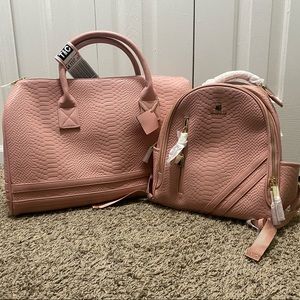 Dusty Rose Vegan Leather Luggage Set - NEW NEVER USED EXCELLENT CONDITION